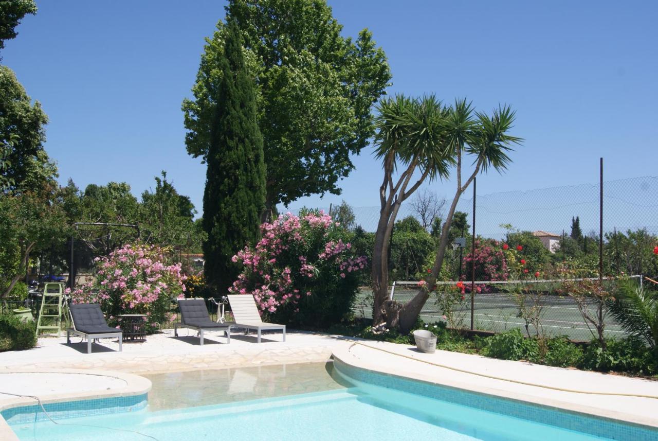 Bed and Breakfast Le Bourguet Solliès-Pont Exterior foto